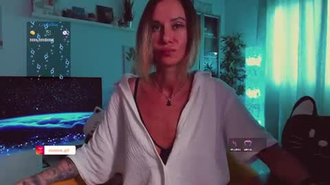 Hey my name is Kiri Kiri online show from July 7, 6:34 pm