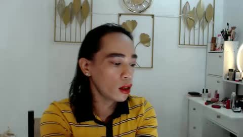 transeugene1990 online show from March 24, 6:40 am