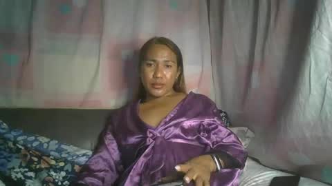 transhottie28 online show from January 29, 2:53 pm