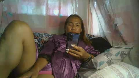 transhottie28 online show from February 3, 5:51 am