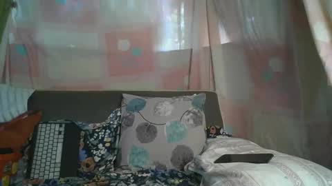 transhottie28 online show from February 4, 6:04 am