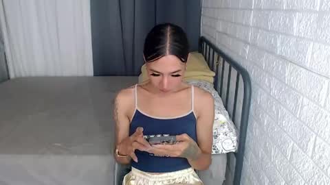 Chloe online show from May 13, 2:31 am