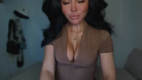 ALMIGHTY GODDESS VALENTINA online show from February 26, 1:32 am