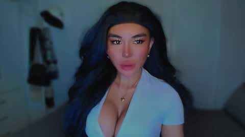 ALMIGHTY GODDESS VALENTINA online show from March 7, 8:02 am