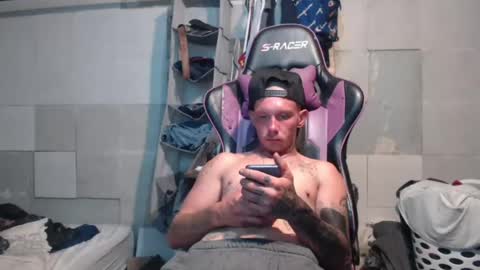 trapb606_2 online show from July 28, 5:34 pm