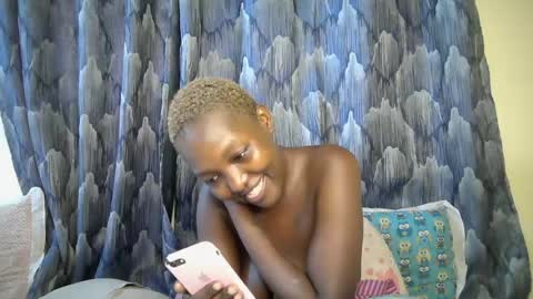 trashaa77 online show from July 22, 7:11 am