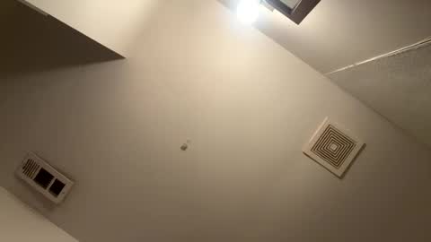 Snapshot of travelltreasures chatting on November 2, 3:53 am travelltreasures online show from November 2, 3:53 am