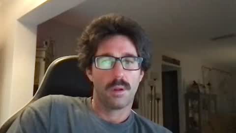 Snapshot of traviskenn chatting on October 6, 12:02 pm TravisKenn online show from October 6, 12:02 pm