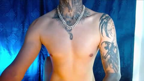 TRAV - INDEPENDENT MODEL online show from December 21, 8:43 pm