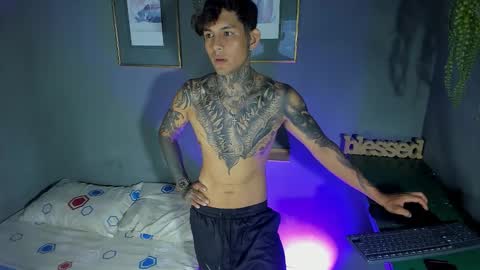 TRAV - INDEPENDENT MODEL online show from October 14, 4:13 am