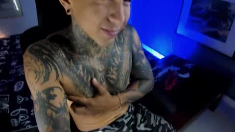 TRAV - INDEPENDENT MODEL online show from November 16, 7:47 am