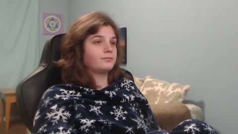 TreeJeanne online show from December 13, 4:05 pm