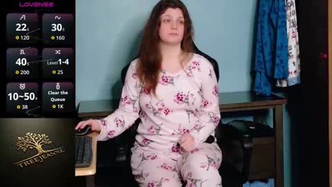 TreeJeanne online show from February 25, 1:59 am