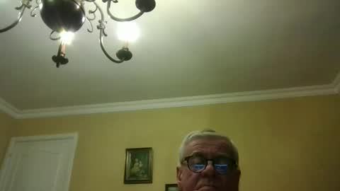 Snapshot of trekbeestje1 chatting on February 15, 5:42 pm trekbeestje online show from February 15, 5:42 pm