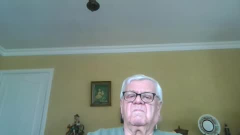 Snapshot of trekbeestje1 chatting on March 27, 2:17 pm trekbeestje online show from March 27, 2:17 pm