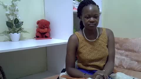 Snapshot of trendybooty chatting on October 10, 4:44 am tendybooty online show from October 10, 4:44 am