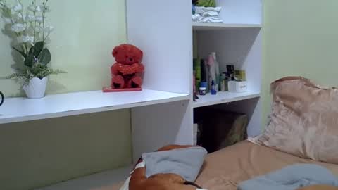 Snapshot of trendybooty chatting on October 24, 8:33 am tendybooty online show from October 24, 8:33 am