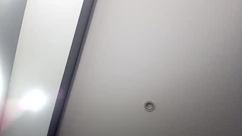 trevluv77 online show from November 11, 9:31 am