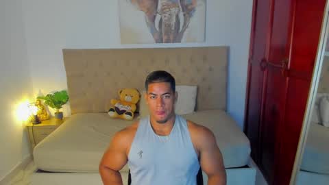 Snapshot of trevor_vinc chatting on October 2, 12:45 pm trevor online show from October 2, 12:45 pm