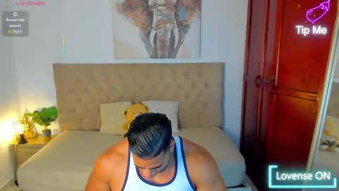 Snapshot of trevor_vinc chatting on October 10, 12:59 pm trevor online show from October 10, 12:59 pm