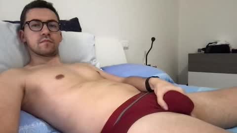 Snapshot of trevor_x2 chatting on October 22, 3:12 pm trevor_x2 online show from October 22, 3:12 pm