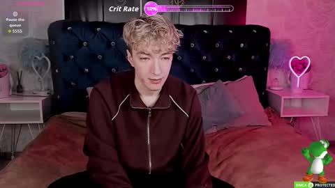 Snapshot of trevorbenson chatting on November 22, 3:38 am TrevorBenson online show from November 22, 3:38 am