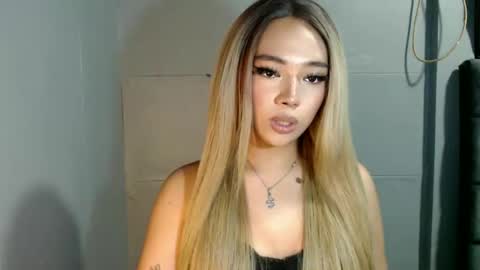 trexie_fucks15 online show from September 26, 2:54 pm
