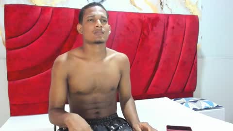 Snapshot of trey_neil chatting on September 12, 7:58 pm TREY online show from September 12, 7:58 pm