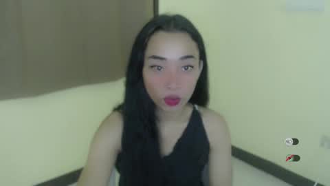 tricia_slut online show from February 25, 9:09 am