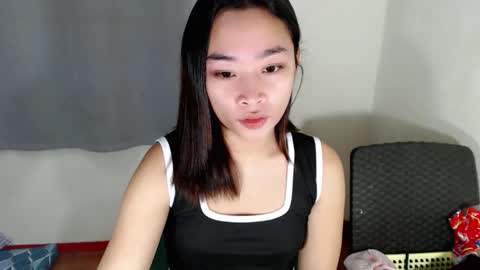 tricia_slut online show from February 20, 4:09 am