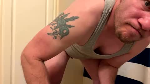 Snapshot of trickydick6 chatting on November 30, 7:23 am trickydick6 online show from November 30, 7:23 am