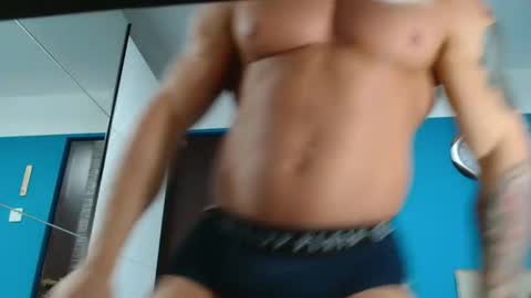 tridentmuscles online show from December 1, 10:53 pm