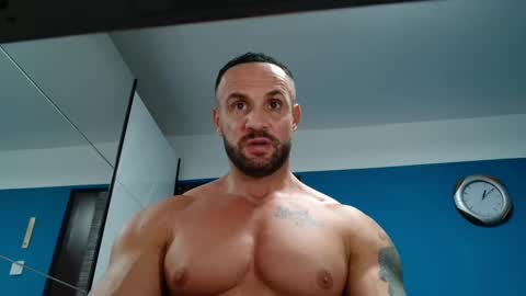 tridentmuscles online show from December 23, 11:06 pm