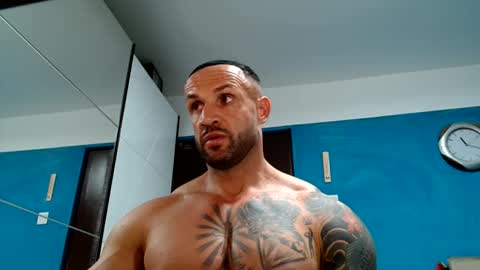 tridentmuscles online show from October 16, 8:21 pm