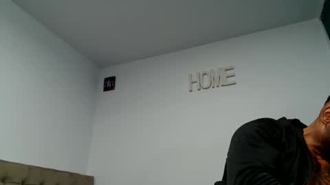 tridentmuscles online show from November 9, 9:24 pm