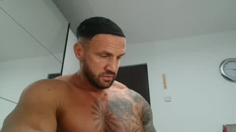 tridentmuscles online show from May 13, 12:46 pm