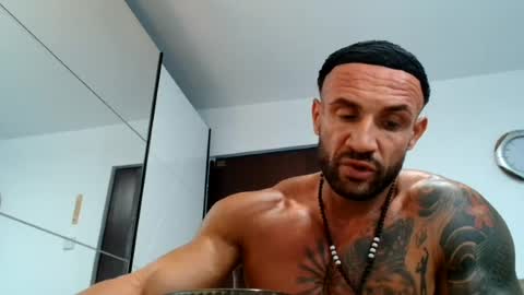 tridentmuscles online show from August 4, 10:18 am