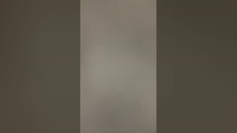 Snapshot of trillahung chatting on February 8, 7:01 am WapBopper online show from February 8, 7:01 am