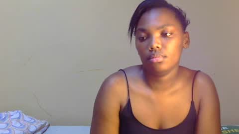 trina_z online show from July 3, 8:21 am