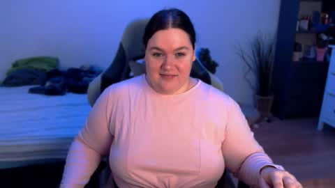 Tina online show from February 6, 2:20 pm