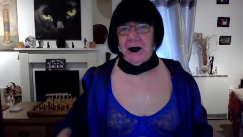 trinity1011 online show from February 24, 8:12 am