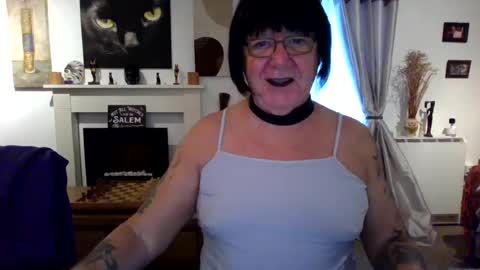 trinity1011 online show from July 7, 4:48 am