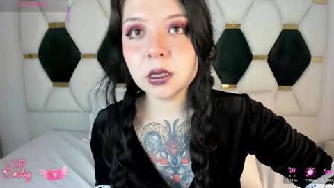 Trinity online show from January 31, 7:11 pm