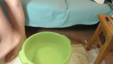 Snapshot of trioa chatting on January 27, 2:24 pm Tony and Kristina wait you everyday start 2230-0000 GMT online show from January 27, 2:24 pm