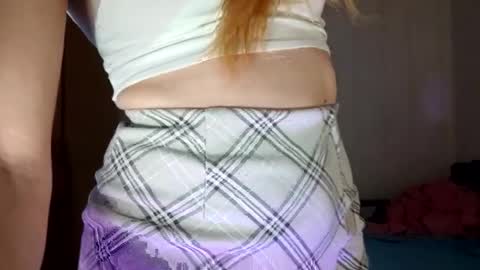 Snapshot of trioa chatting on February 17, 10:25 pm Tony and Kristina wait you everyday start 2230-0000 GMT online show from February 17, 10:25 pm