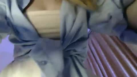 Snapshot of trioa chatting on October 16, 6:09 pm Tony and Kristina wait you everyday start 2230-0000 GMT online show from October 16, 6:09 pm