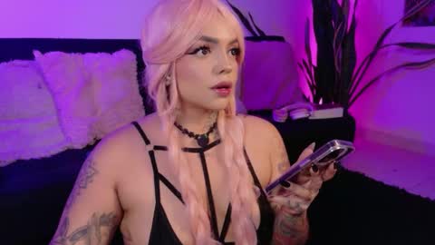 Val martinez  online show from March 20, 12:37 am