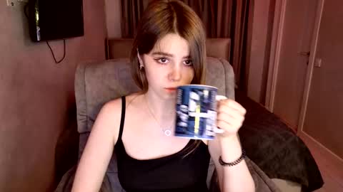 tripleprinces online show from October 23, 2:16 pm