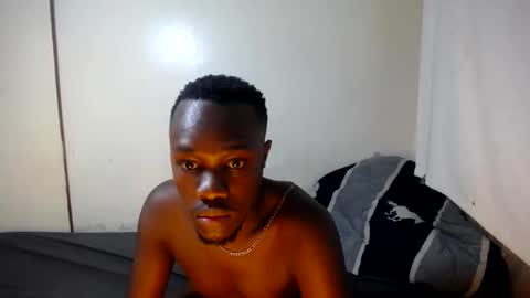 Snapshot of trisboo5 chatting on January 21, 11:02 pm Trisboo5 online show from January 21, 11:02 pm