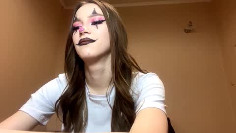 Ur Trisha online show from October 31, 1:34 pm